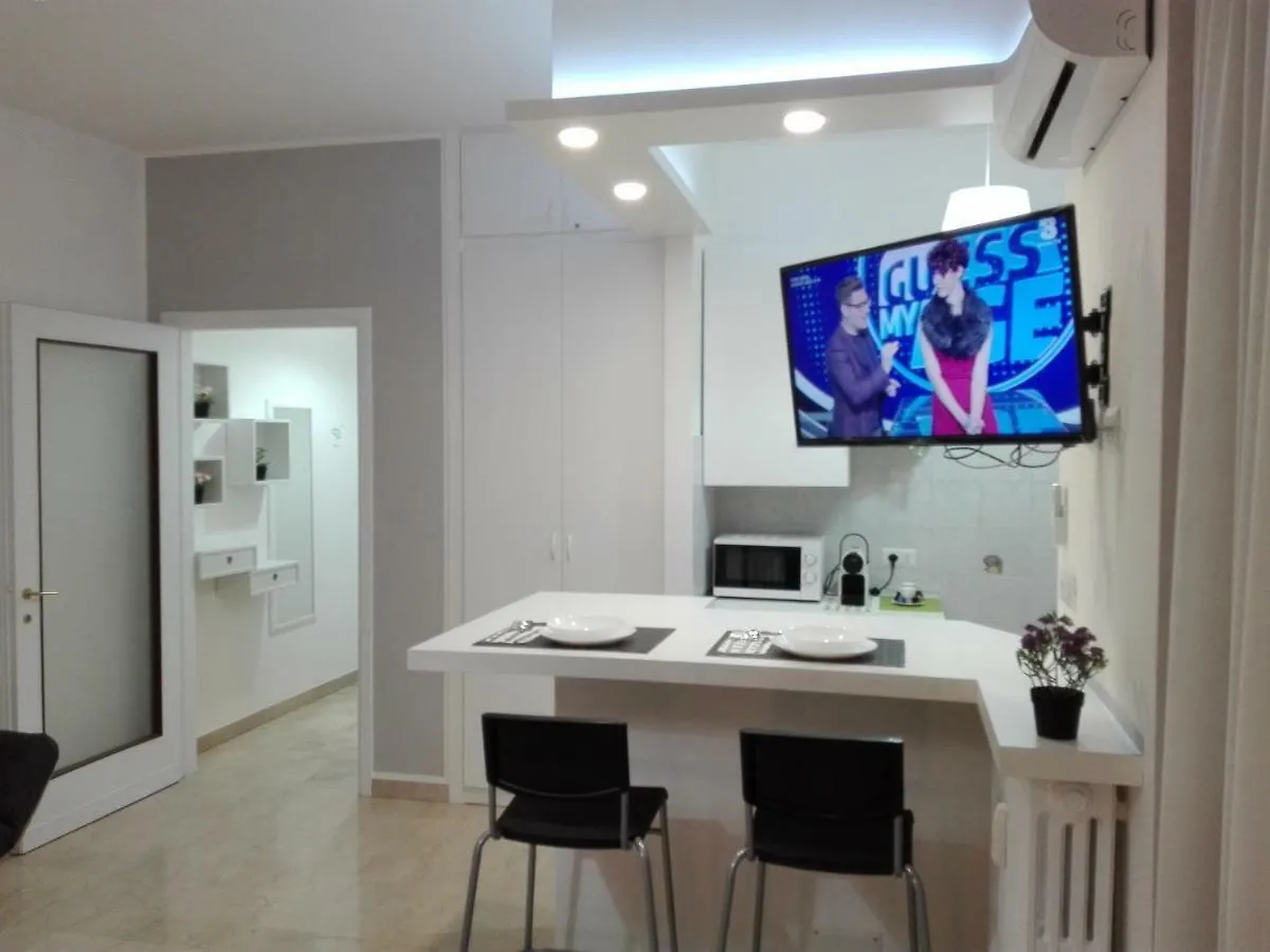 밀라노 Mecenate Cozy Flat 아파트